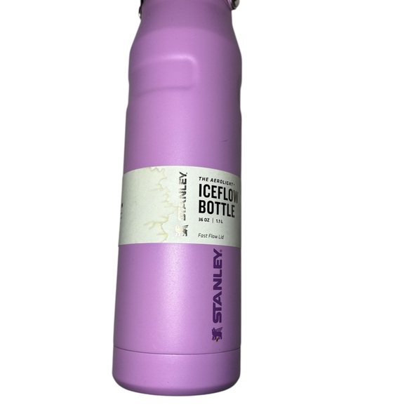 Stanley Aerolight IceFlow Bottle in Purple 36oz - Picture 2 of 15